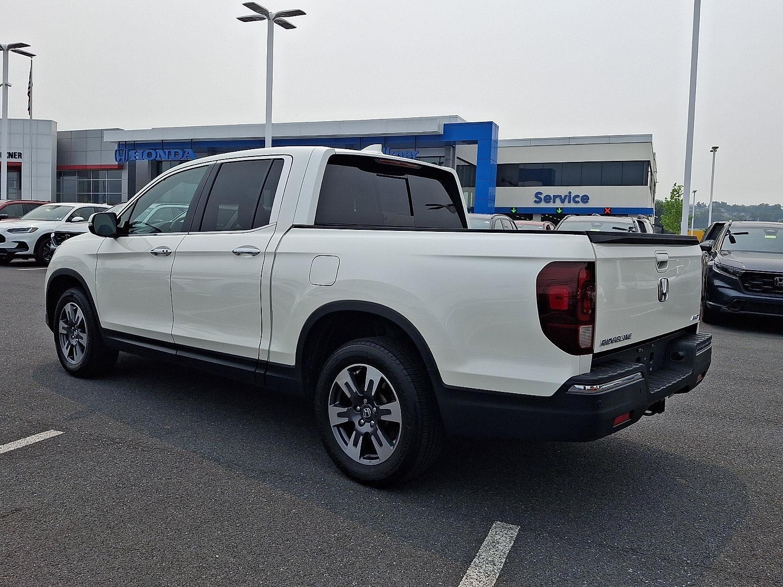 2018 Honda Ridgeline — interior view