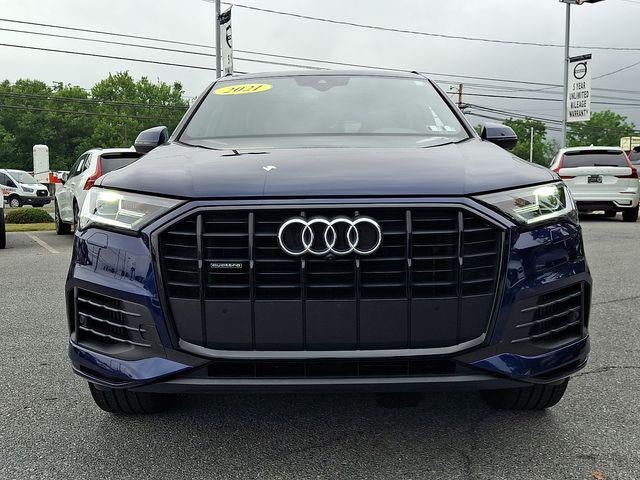 2021 Audi Q7 — side profile view