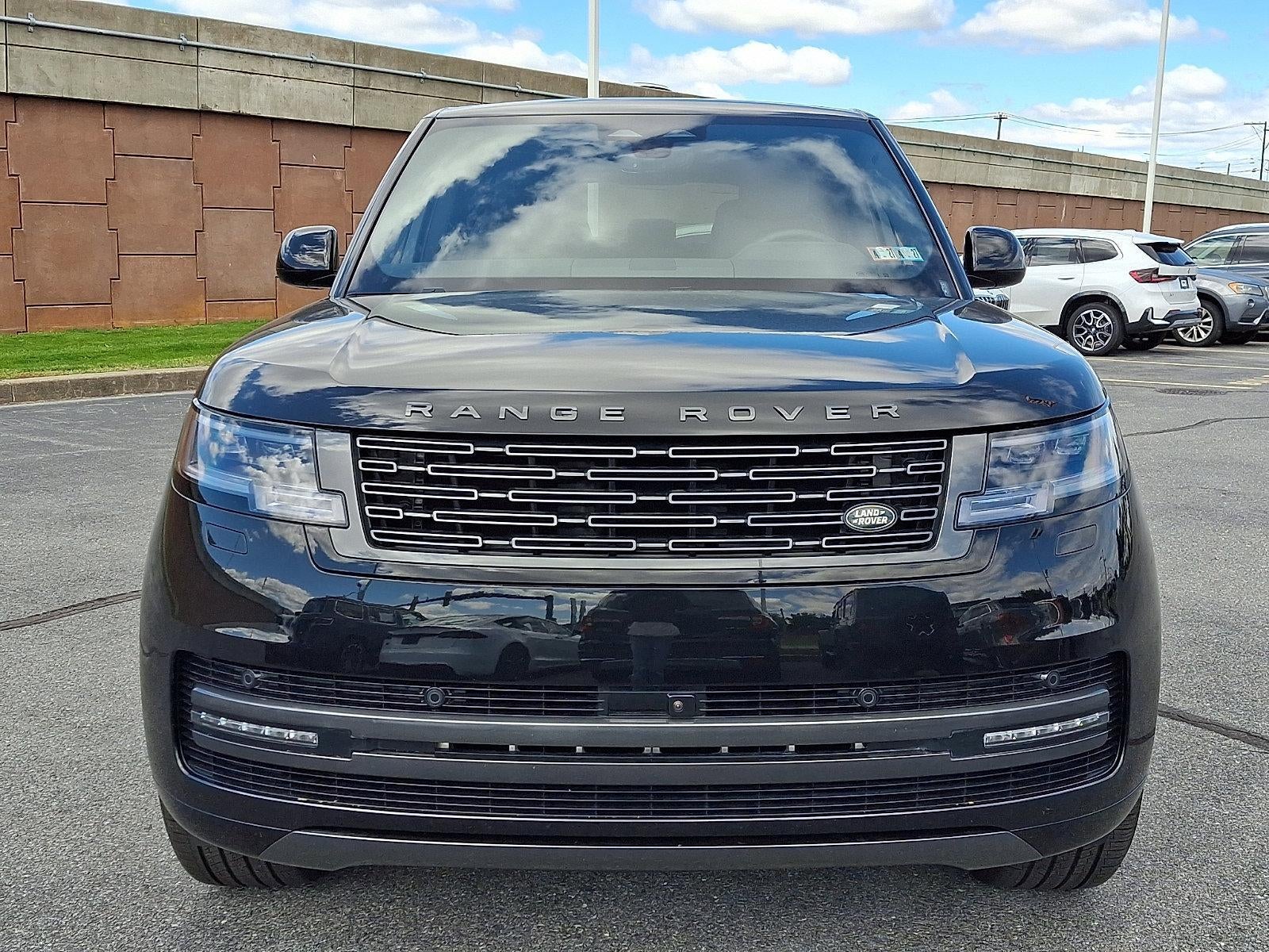 2025 Land Rover Range Rover — side profile view