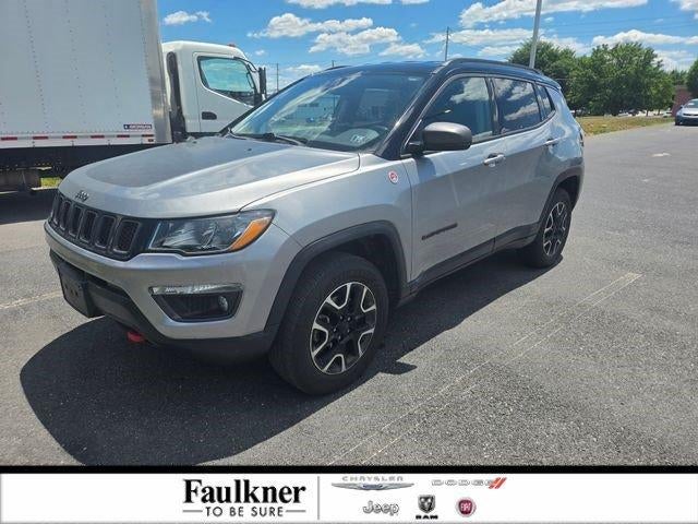 2020 Jeep Compass Trailhawk 4x4 in Billet Silver Metallic Clearcoat — front three-quarter view