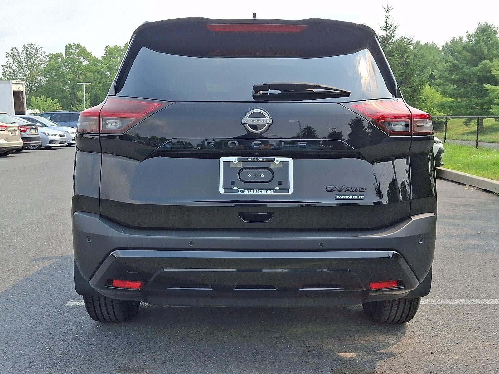 2023 Nissan Rogue — detail view
